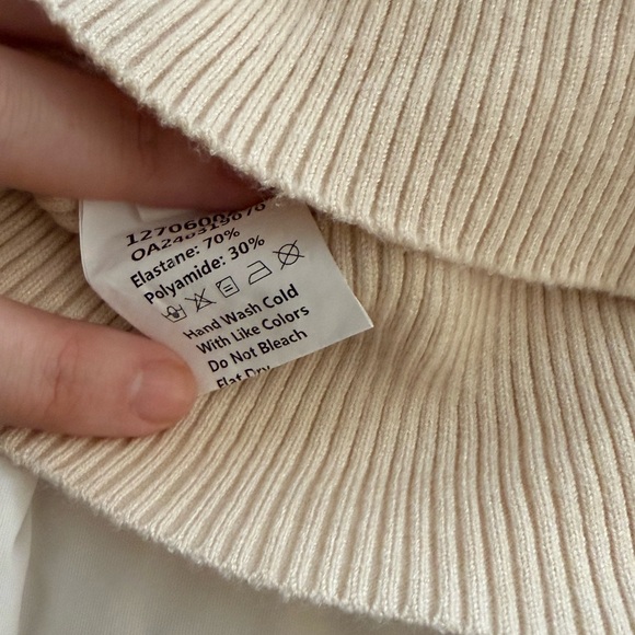 Commense Beige Ribbed Tank Top - Picture 10 of 11